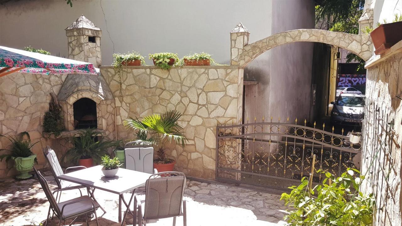Sun'S Ray Apartment Mostar Exteriér fotografie